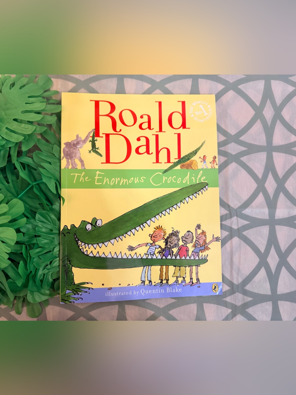 10/$25 • The Enormous Crocodile Roald Dahl‎ Paperback